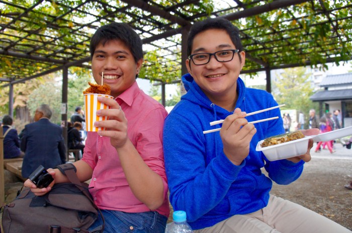 Allan and Ruther, temple food endorsers